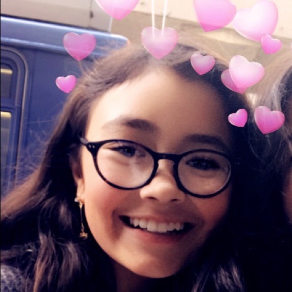 Meet your Posher, Keili - Picture 1 of 1